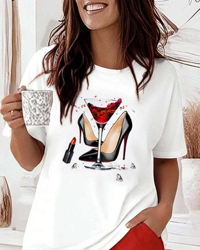KOAD'CLO 2-piece graphic print top and shorts with playful high heels, lipstick motifs.
