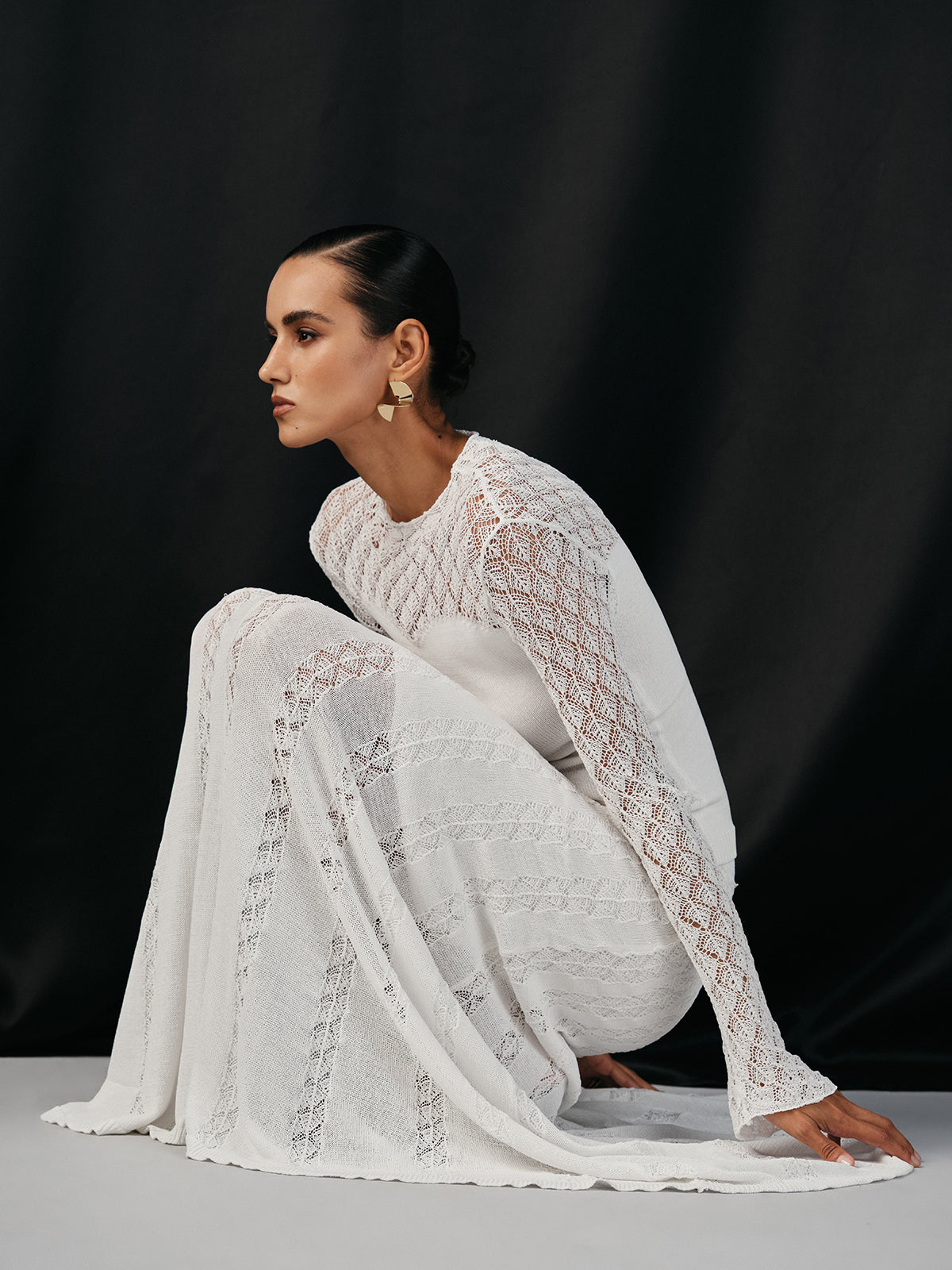 Lace Paneled Knit Maxi Skirt with Elastic Waistband
