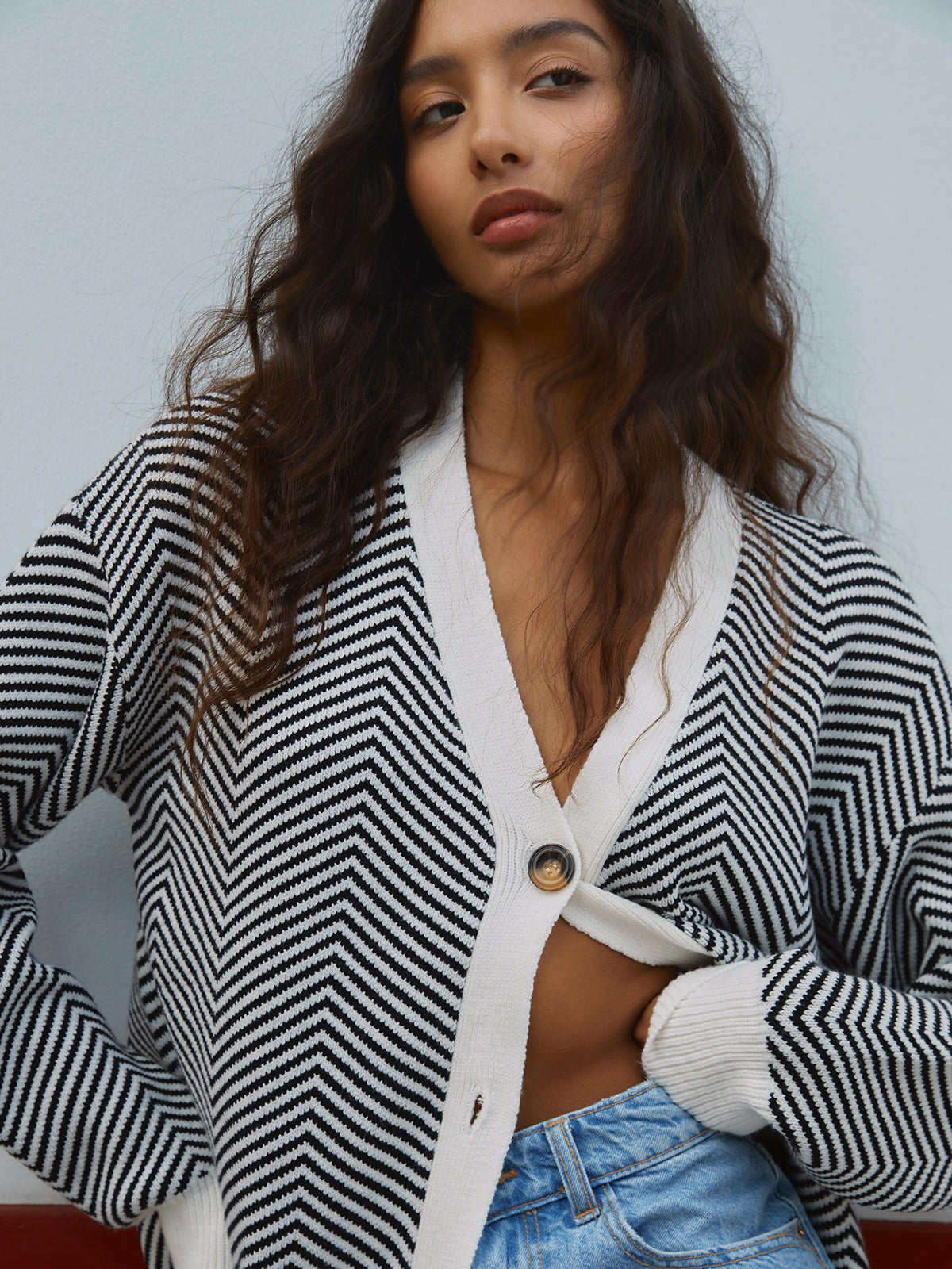 Oversized Herringbone Cardigan for Stylish Layering